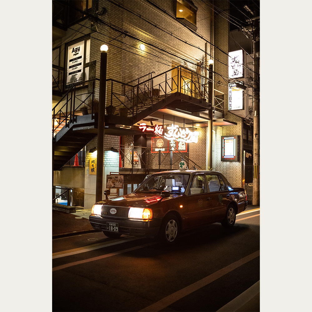 Tokyo by night - taxi